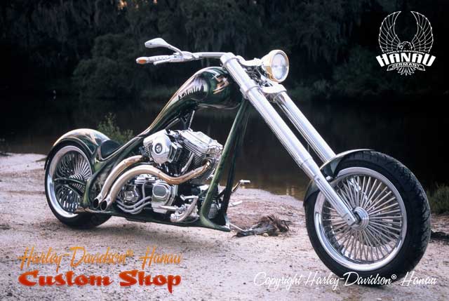 he official The Lord Of The Rings Custombike build by Harley-Davidson Hanau, Germany - Das offizielles - Der Herr der Ringe - Custombike, gebaut von Harley-Davidson Hanau