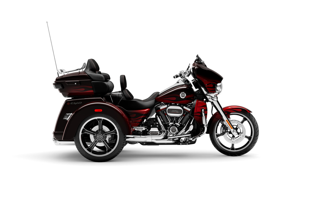 Harley-Davidson CVO Tri Glide 2022