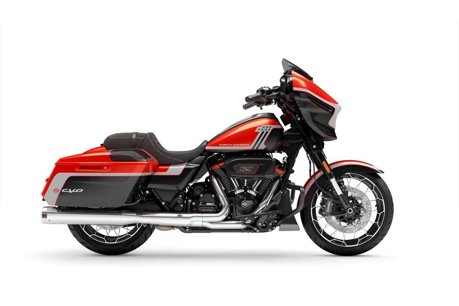 Harley-Davidson CVO Street Glide 2024