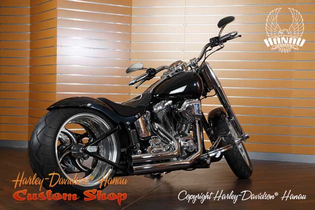 Softail Umbau Black Venom 280 Custombike vom Customshop Harley-Davidson Hanau