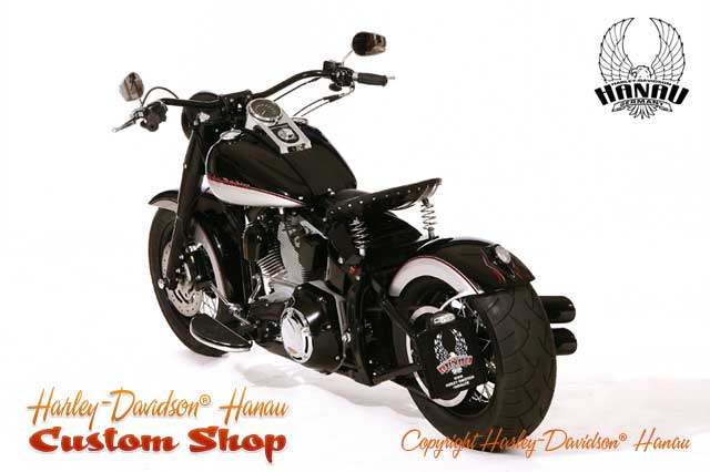 Softail Umbau zum Bobber Custombike umgebaut von Harley-Davidson Hanau