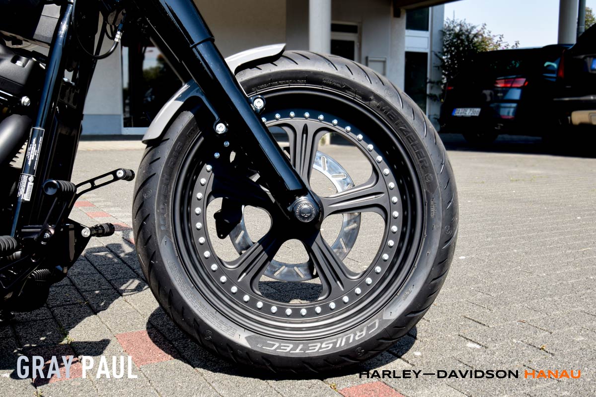Harley-Davidson Hanau Fat Boy Umbau Gray Paul Custombike