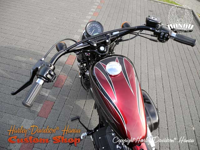 Sportster Forty-Eight Umbau Cherry Bomb 48 Custombike - Umbau von Harley-Davidson Hanau